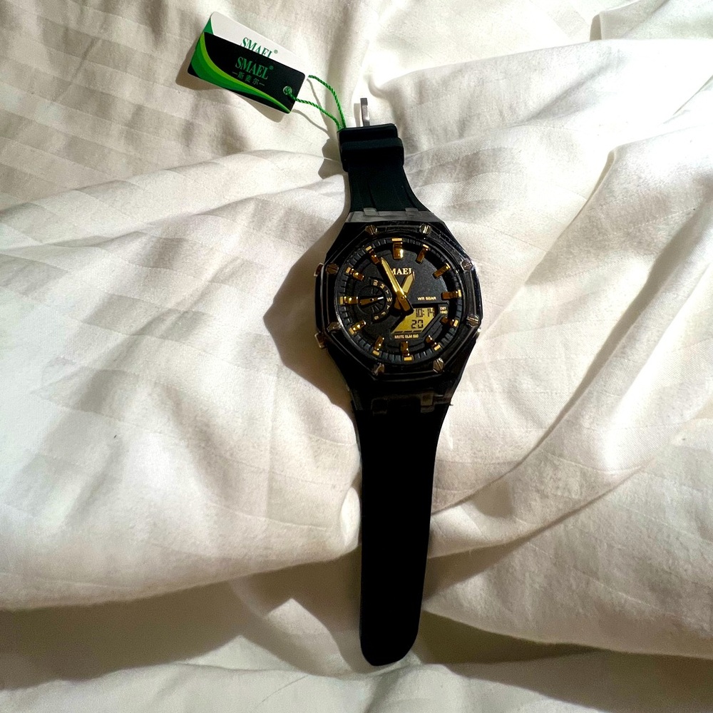 Brand New Smael Watch (AP Style Watch)
